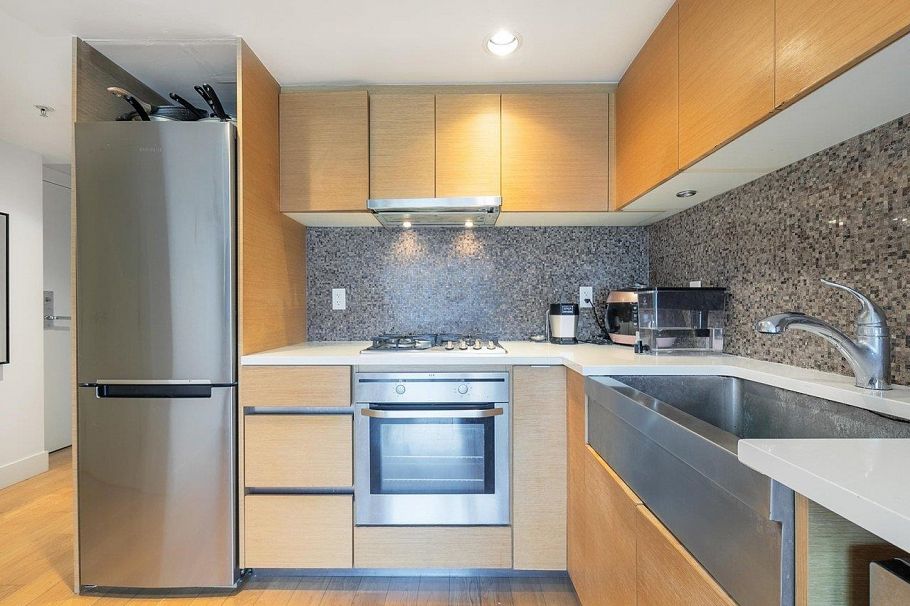 806 565 Smithe Street Vancouver, BC - 6