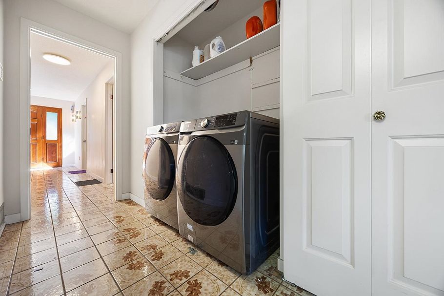 3848 W 38th Avenue Vancouver, BC - 15