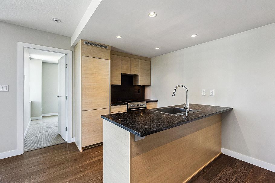 2007 488 SW Marine Drive Vancouver, BC - 8