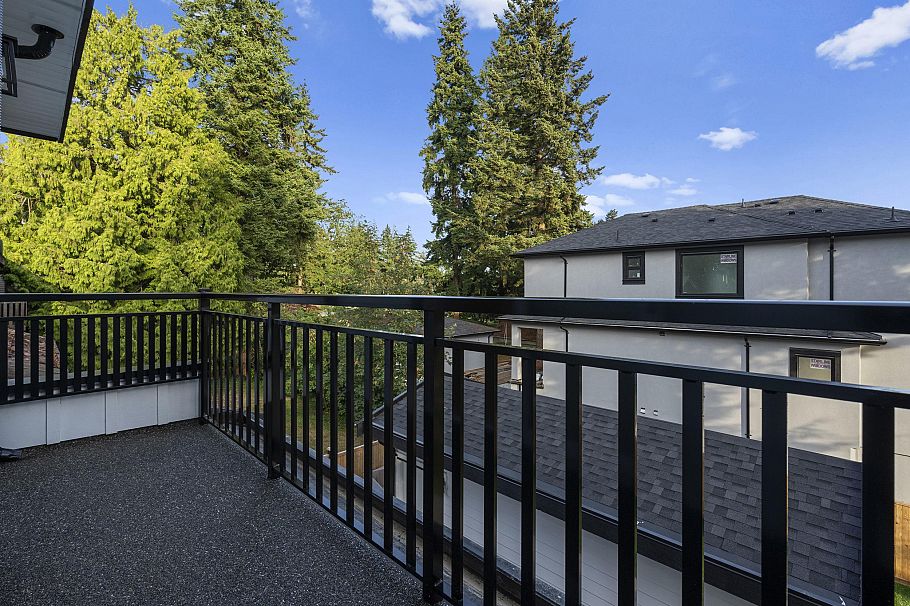 3218 W 39th Vancouver, BC - 21
