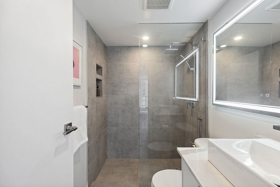 2406 1155 Seymour Street Vancouver, BC - 25