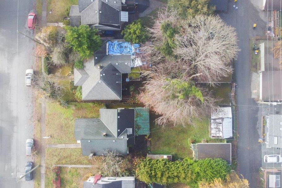 442 W 14th Street North Vancouver, BC - 4