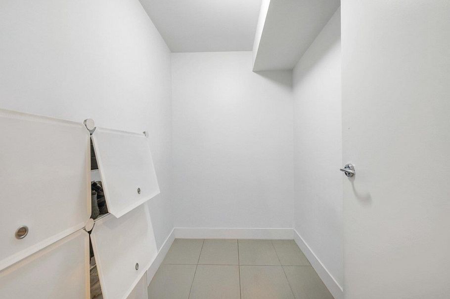 806 565 Smithe Street Vancouver, BC - 22