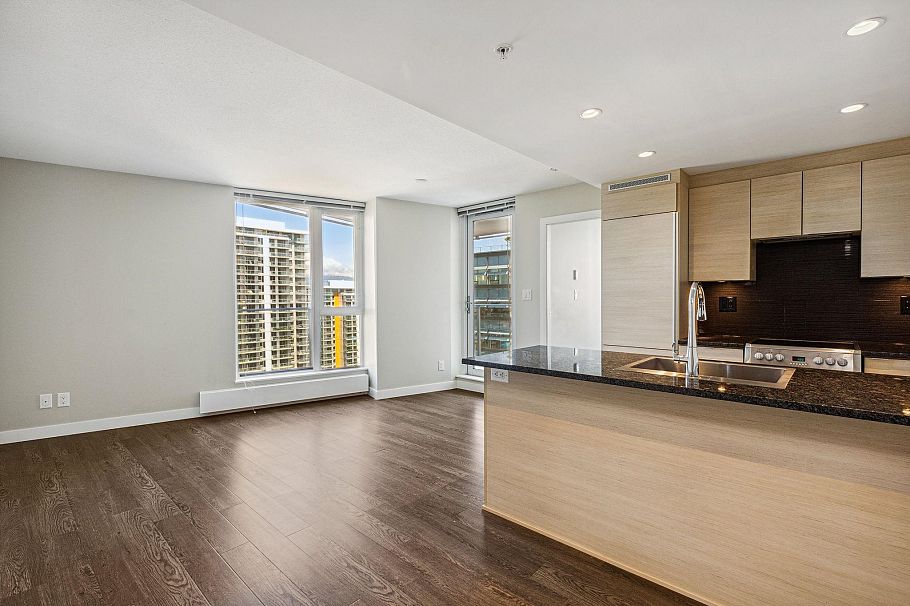 2007 488 SW Marine Drive Vancouver, BC - 1