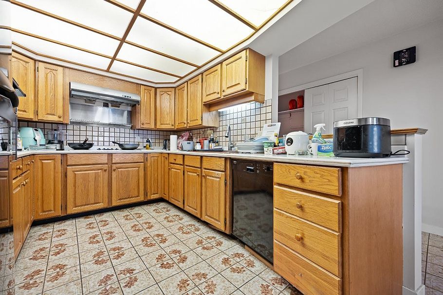 3848 W 38th Avenue Vancouver, BC - 7