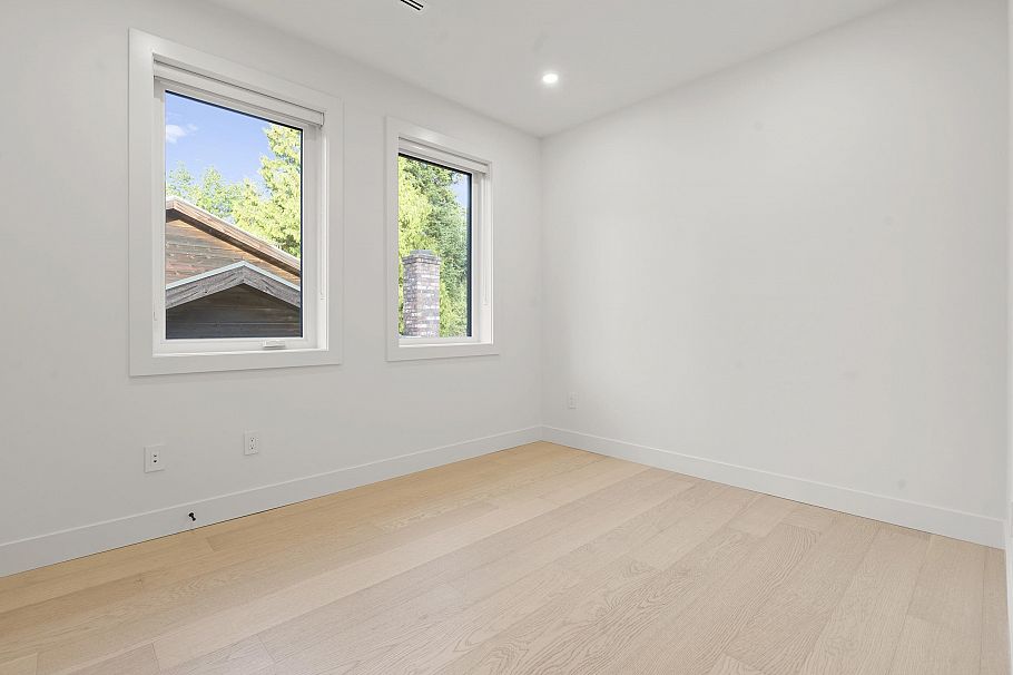 3218 W 39th Vancouver, BC - 24