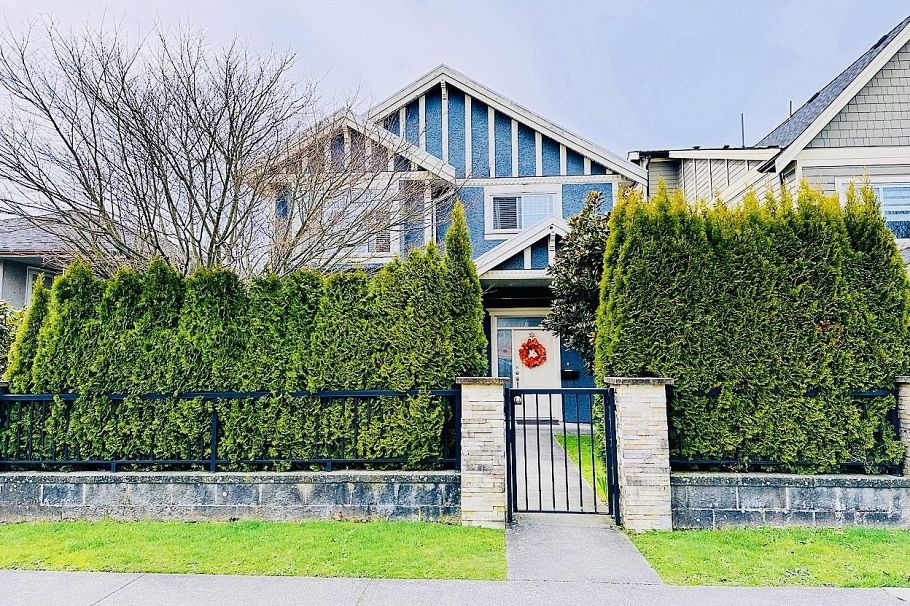 6451 Beatrice Street Vancouver, BC - 1