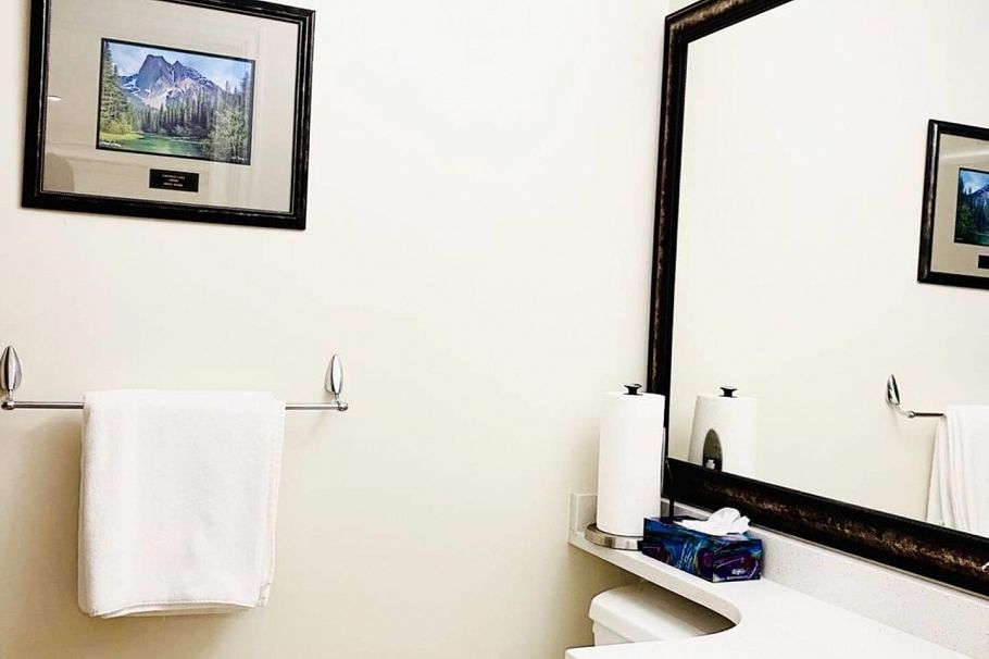 6451 Beatrice Street Vancouver, BC - 10