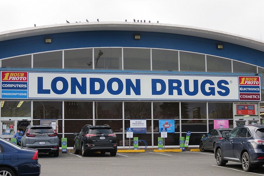 803 3438 Vanness Avenue Vancouver, BC - 39