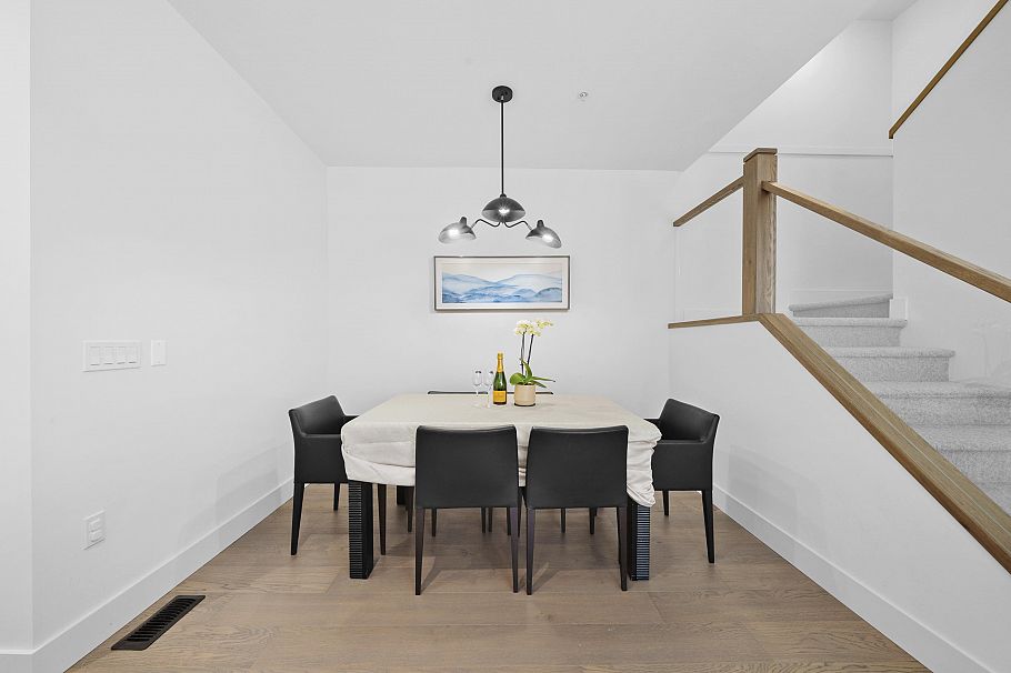 6816 Oak Street Vancouver, BC - 14