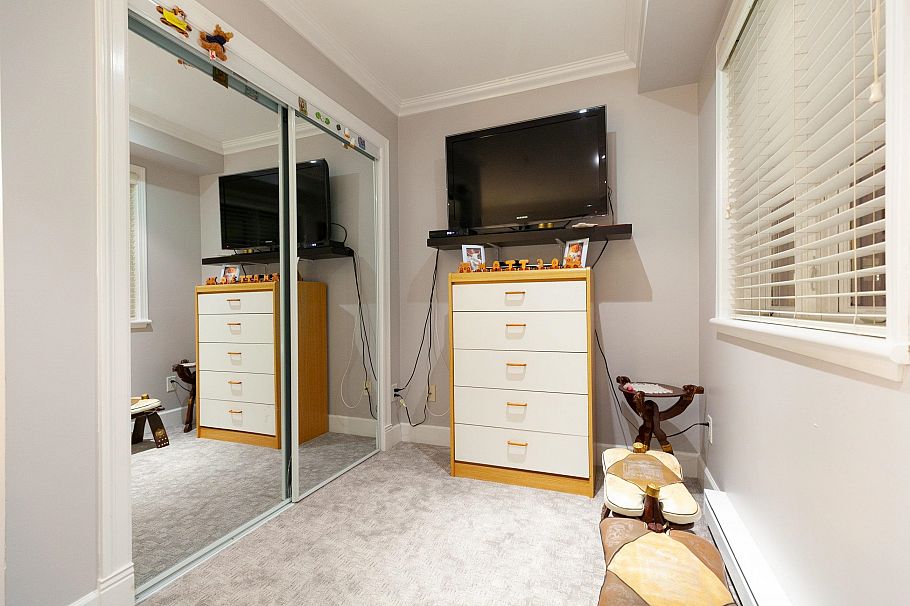 1 1137 Barclay Street Vancouver, BC - 18