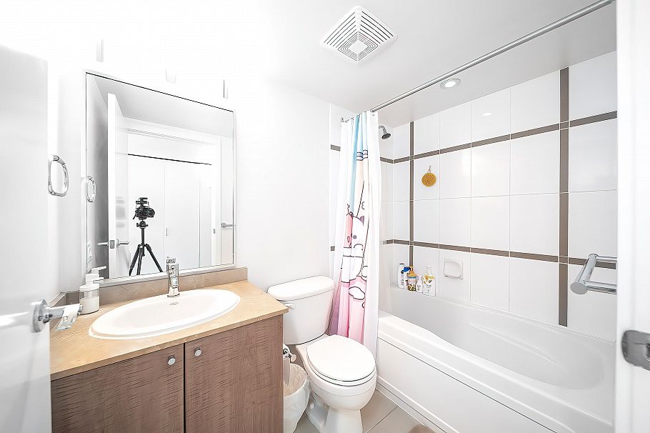 807 610 Granville Street Vancouver, BC - 10