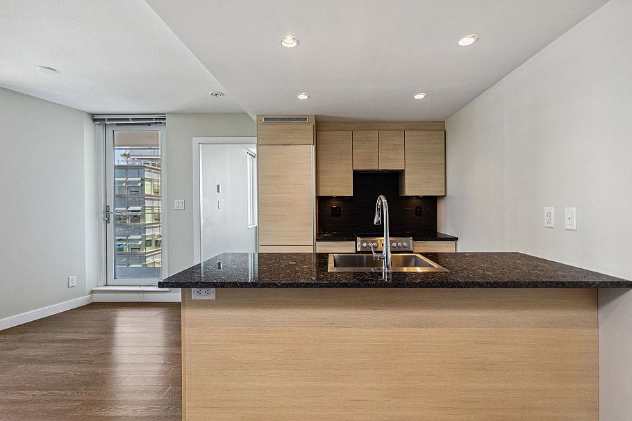 2007 488 SW Marine Drive Vancouver, BC - 9