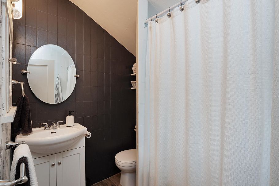 1325/27 Laburnum Street Vancouver, BC - 8