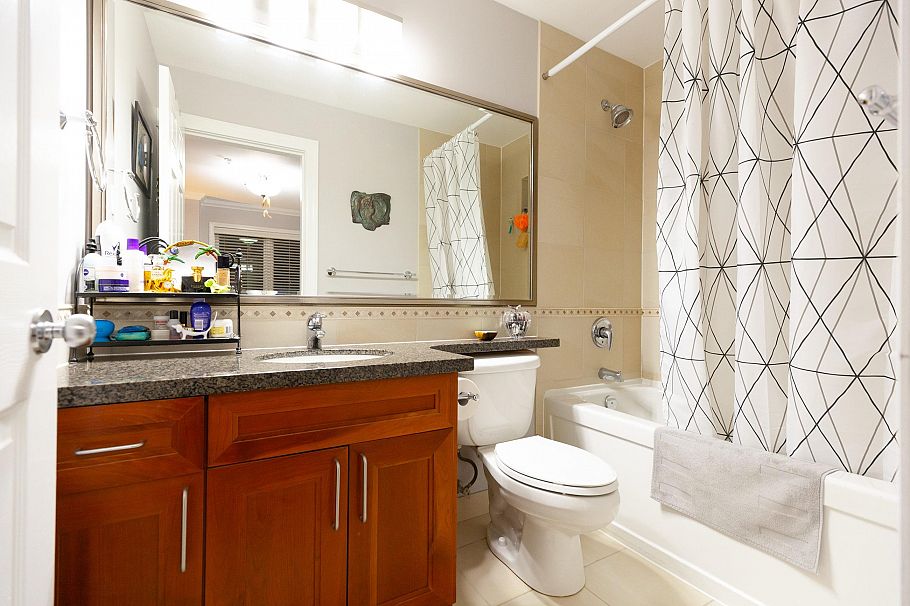 1 1137 Barclay Street Vancouver, BC - 16