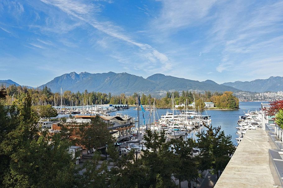 408 590 Nicola Street Vancouver, BC - 4