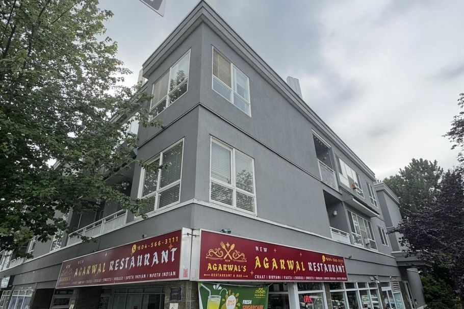 302 688 E 56th Avenue Vancouver, BC - 2