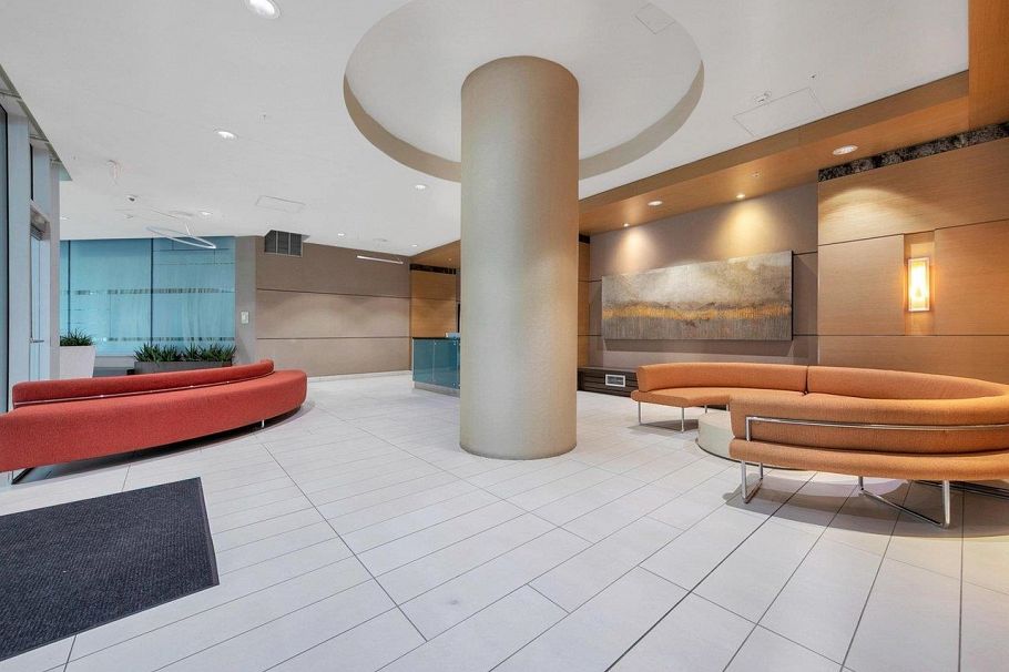 806 565 Smithe Street Vancouver, BC - 3