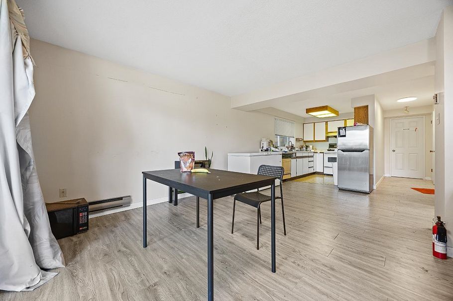 3848 W 38th Avenue Vancouver, BC - 16