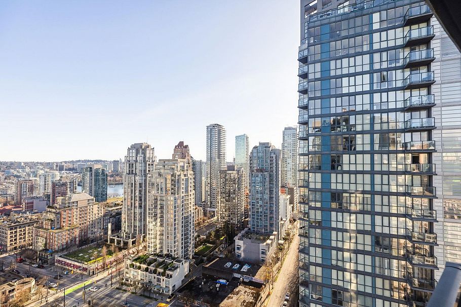 2406 1155 Seymour Street Vancouver, BC - 30
