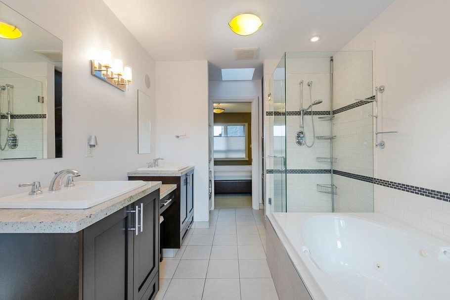 204 3788 W 10th Avenue Vancouver, BC - 17