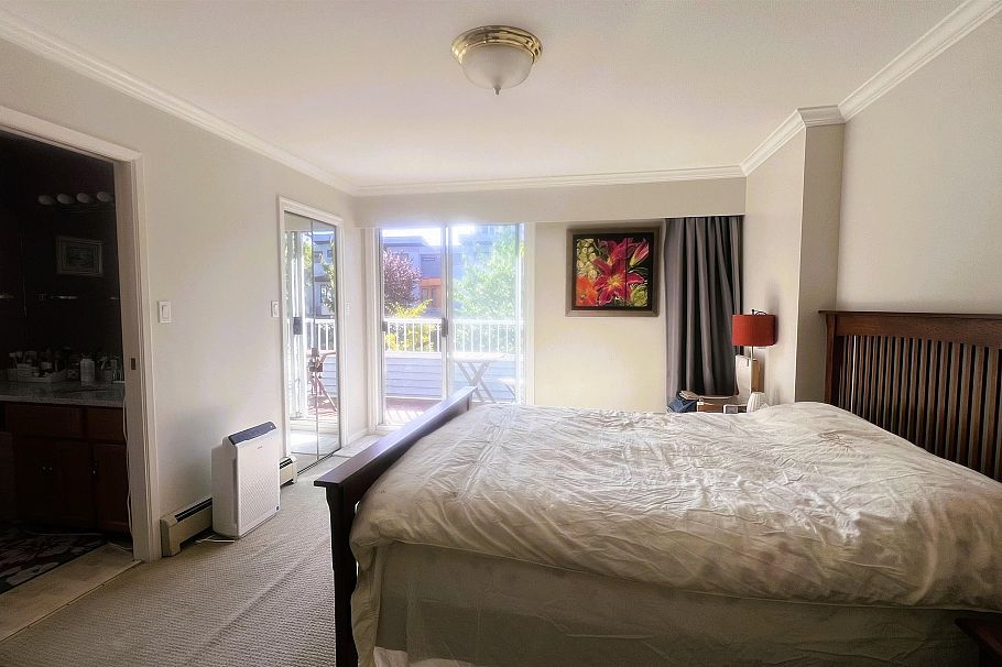 8348 French Street Vancouver, BC - 11