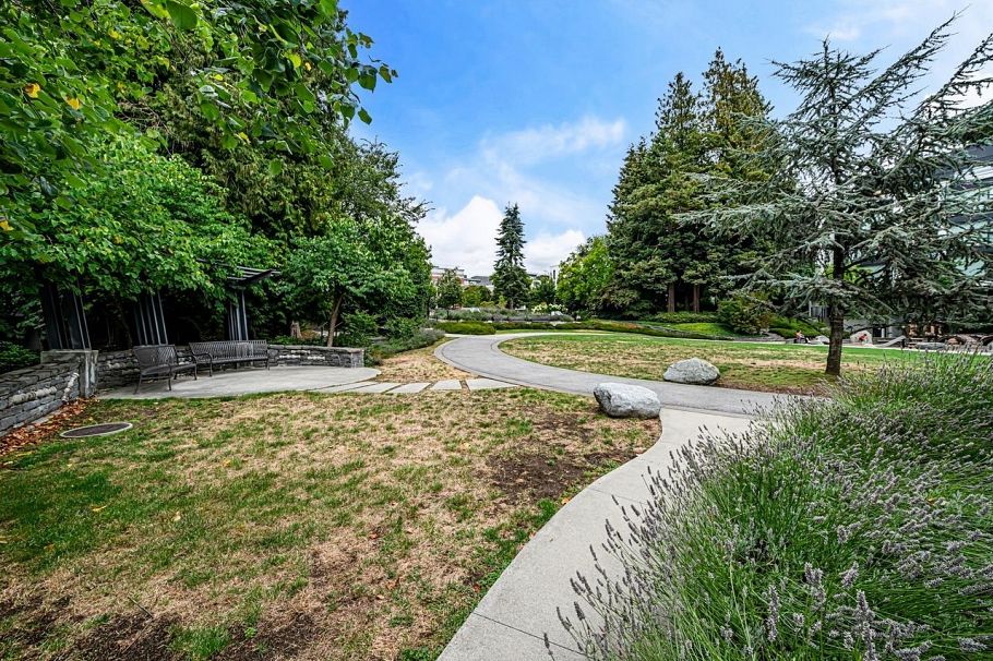 602 1561 W 57th Avenue Vancouver, BC - 25