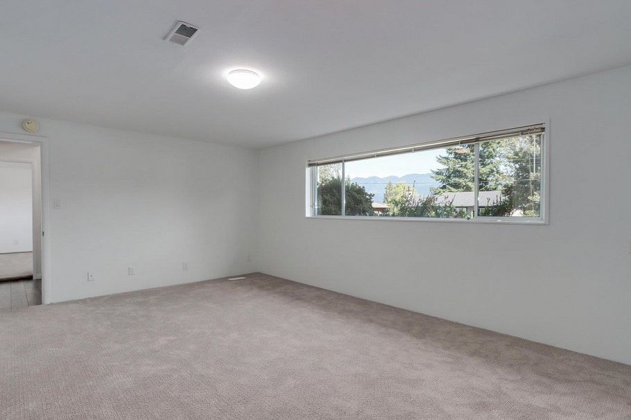 893 Huntingdon Crescent North Vancouver, BC - 20