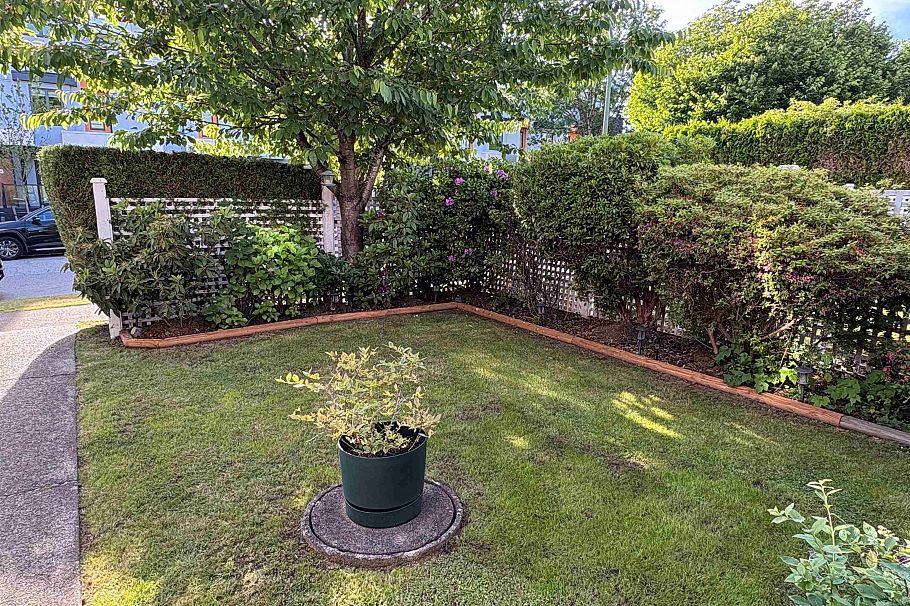 8348 French Street Vancouver, BC - 20