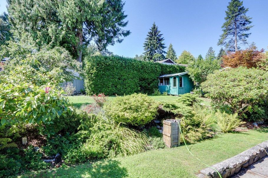 893 Huntingdon Crescent North Vancouver, BC - 28