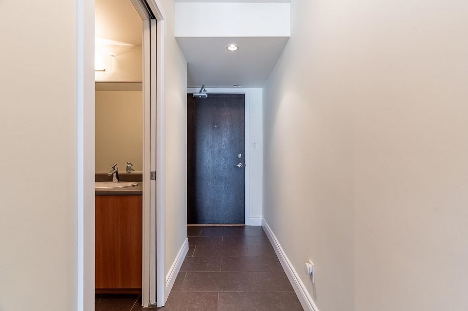 1106 58 Keefer Place Vancouver, BC - 3