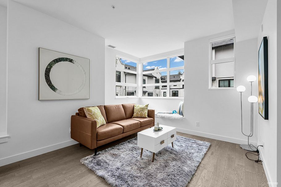 227 2060 Curling Road North Vancouver, BC - 14