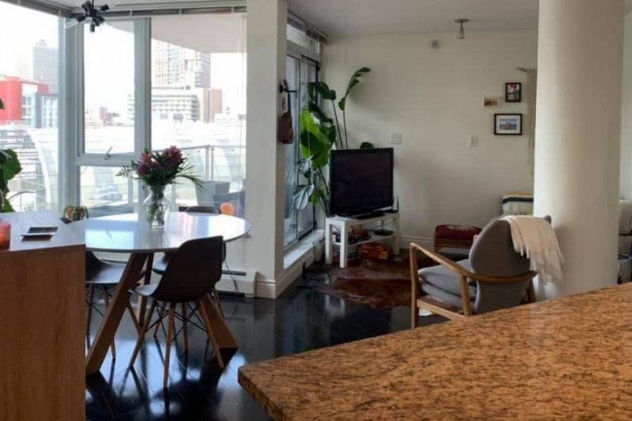 1106 58 Keefer Place Vancouver, BC - 4