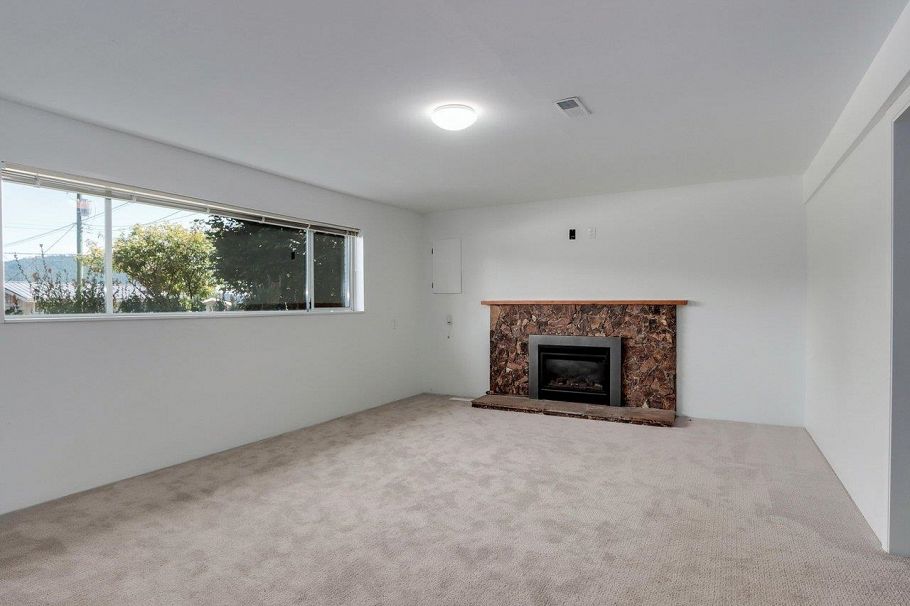 893 Huntingdon Crescent North Vancouver, BC - 19