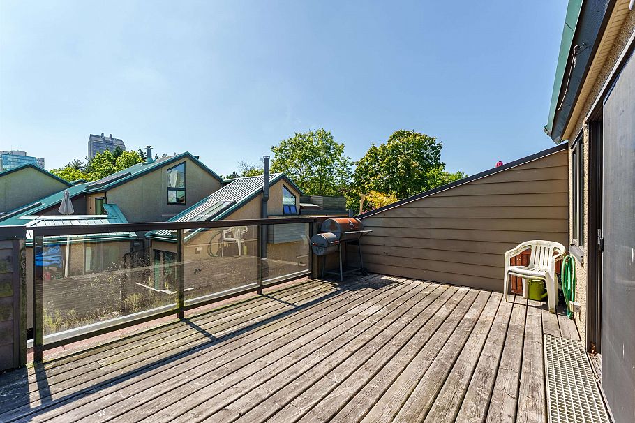 774 Millbank Vancouver, BC - 23