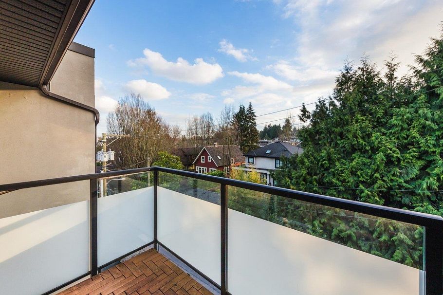 204 3788 W 10th Avenue Vancouver, BC - 20