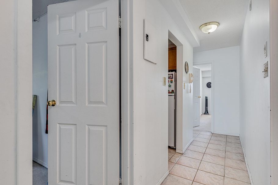 104 252 W 2nd Street North Vancouver, BC - 20