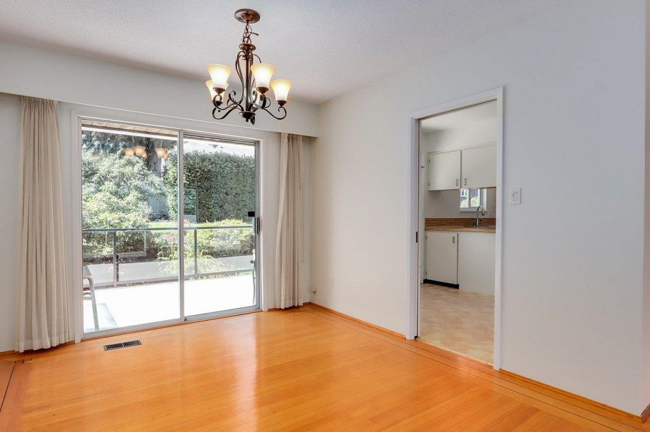 893 Huntingdon Crescent North Vancouver, BC - 6