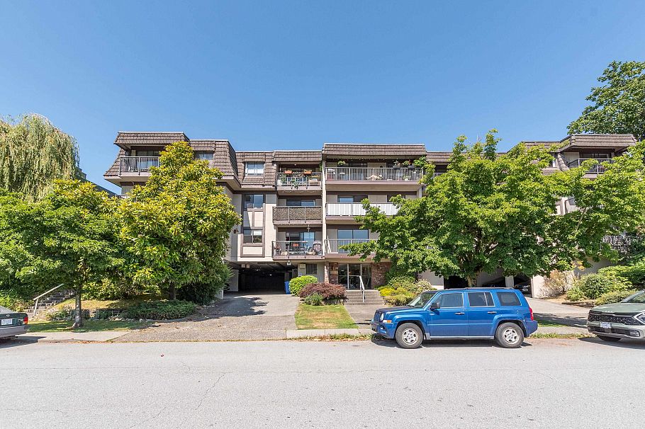 104 252 W 2nd Street North Vancouver, BC - 1
