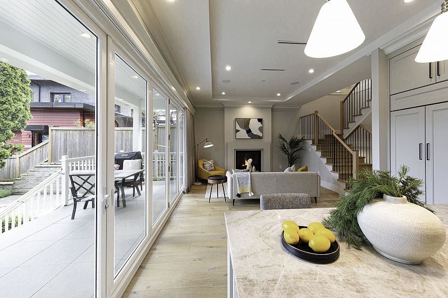 4089 W 19th Avenue Vancouver, BC - 16