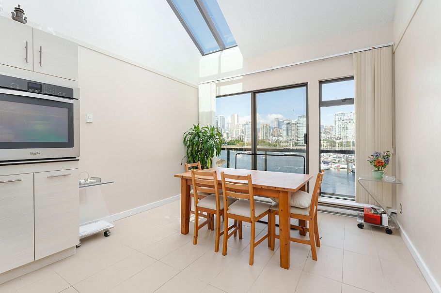 774 Millbank Vancouver, BC - 7