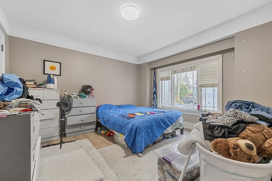 3229 W 24th Avenue Vancouver, BC - 12