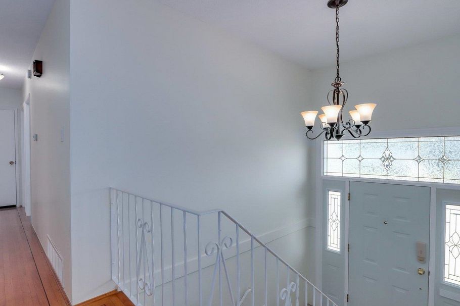 893 Huntingdon Crescent North Vancouver, BC - 17