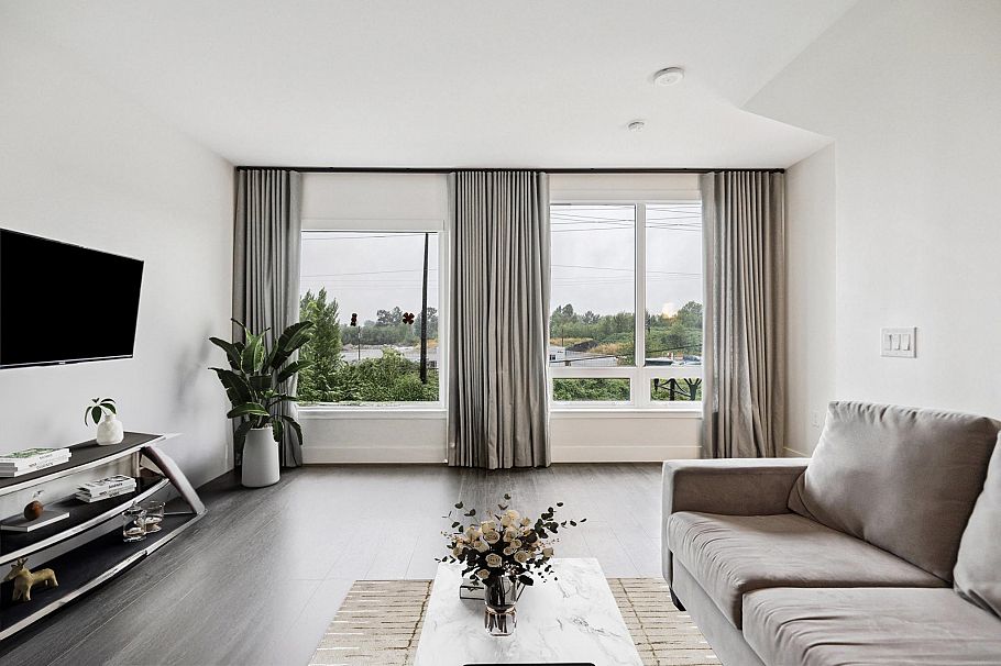 6 8589 Rivergrass Drive Vancouver, BC - 8