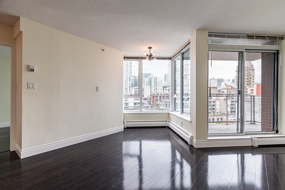 1106 58 Keefer Place Vancouver, BC - 31