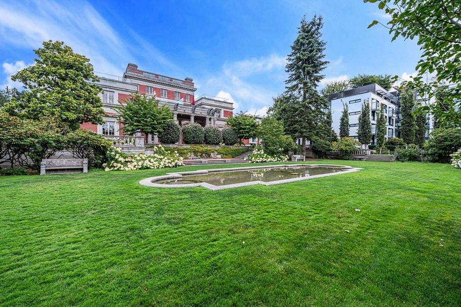 602 1561 W 57th Avenue Vancouver, BC - 3