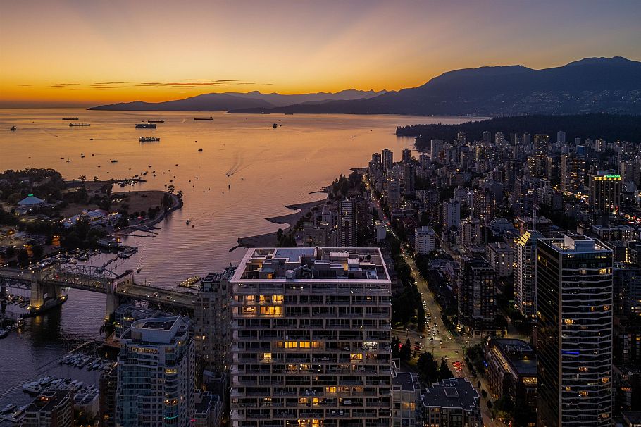 PH1 1480 Howe Street Vancouver, BC - 34