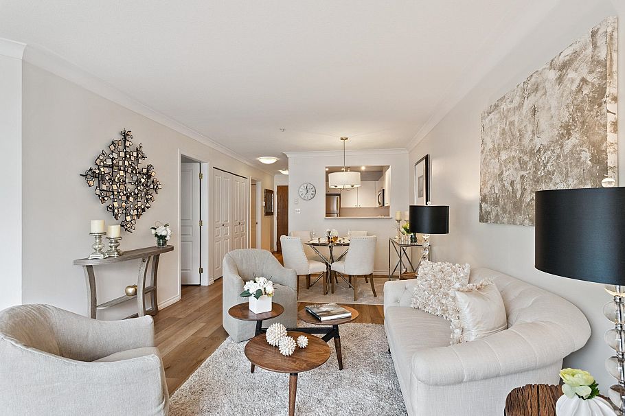 305 3590 W 26th Avenue Vancouver, BC - 2