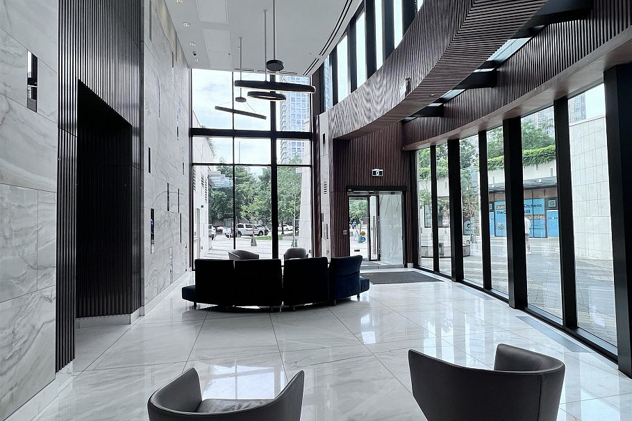 683 87 Nelson Street Vancouver, BC - 8