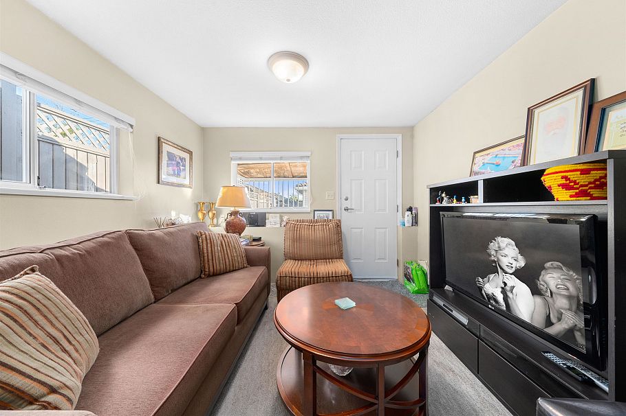 1288 E 59th Avenue Vancouver, BC - 7